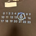 Maison Margiela Men's Black and Blue T-shirt - Image 3