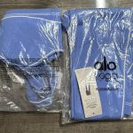 Alo Yoga Women's Blue Leggings - Image 2