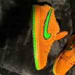 Nike Men's Orange and Green Trainers - Image 2