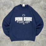 Majestic Athletic Men's Navy and Blue Sweatshirt