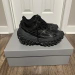 Balenciaga Men's Black Trainers - Image 3
