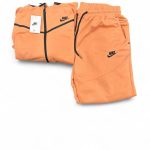 Nike Men's Orange Hoodie - Image 3