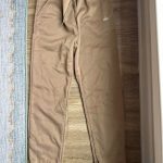 Alo Yoga Men's Tan and Brown Sweatshirt - Image 3