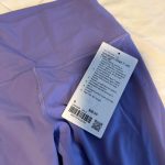 Lululemon Women's Purple Top - Image 3