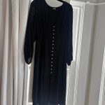 Aritzia Women's Black Dress - Image 3