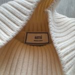 AMI Paris Men's Cream and White Jumper - Image 3