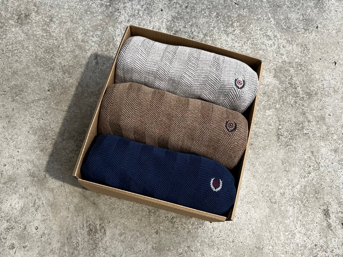 P0-259.jpg Chaps Sweaters - Image 1