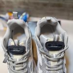 Off-White Men's White and Grey Trainers - Image 5