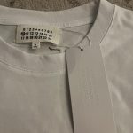 Maison Margiela Men's White T-shirt - Image 4