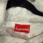 Supreme Men's Grey and White Hoodie - Image 4