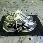 Balenciaga Men's Grey and White Trainers - Image 4