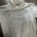 Spider Worldwide Men's White and Cream Hoodie - Image 4