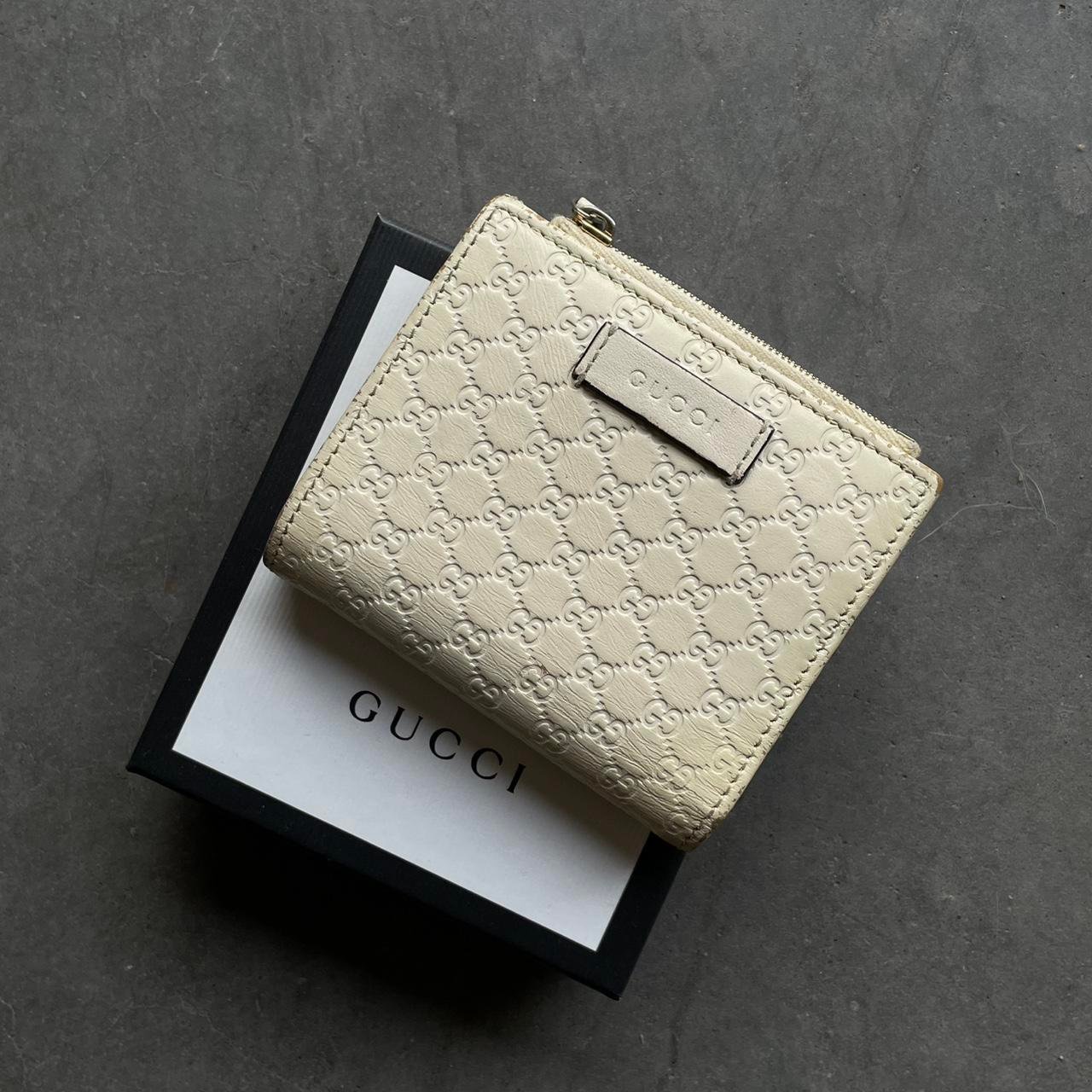 P0-339.jpg Gucci Women's Cream and White Wallet-purses - Image 1