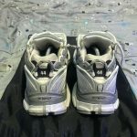 Balenciaga Men's Grey and White Trainers - Image 5