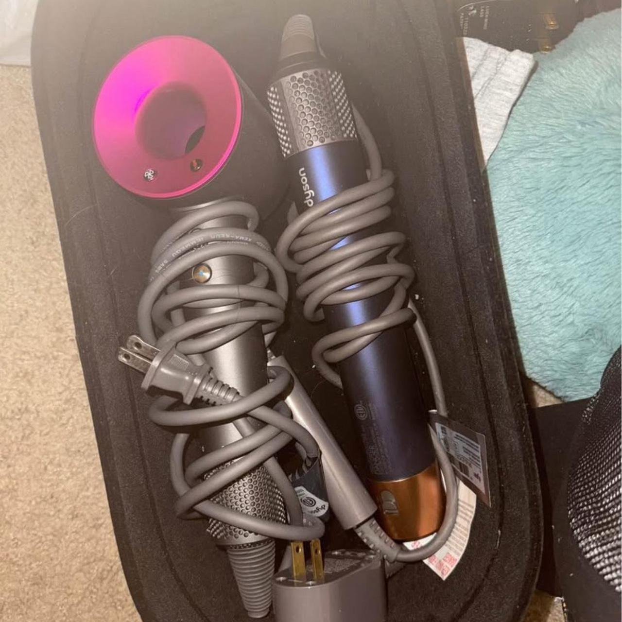 P0-439.jpg Dyson multi Hair-products - Image 1