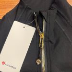 Lululemon Women's Black and Green Leggings - Image 6