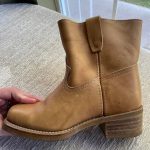 Durango Women's Tan and Brown Boots - Image 7